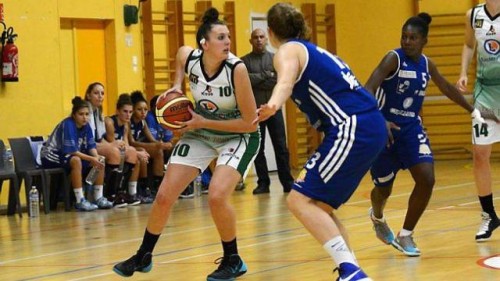 NF1 B 1415 - Nelly LARRAUD (Ifs) - Ouest France