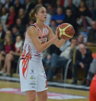 LFB : Ana CATA-CHITIGA revient à Bourges