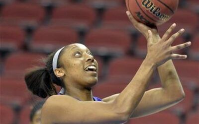 WNBA : Kara BRAXTON coupée par New York, Shanece McKINNEY revient