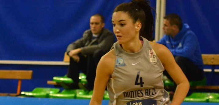 LFB : Aline DUMONT (Nantes-Rezé) passe professionnelle