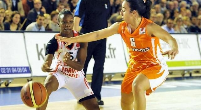 Ligue 2 : Aminata KONATE signe à Aulnoye-Aymeries