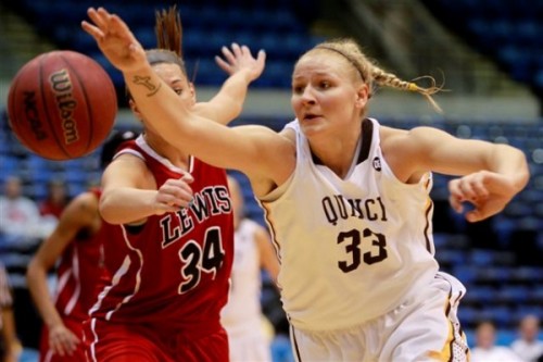 Ali SCHWAGMEYER (Quincy)_Jason JOHNSON