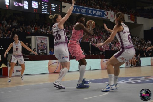 LFB_2014-2015_Djéné DIAWARA 6 (Arras) vs. Angers_Laury MAHE