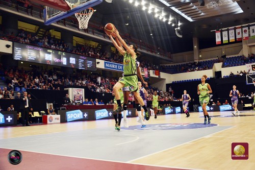 LFB_2014-2015_Laura GARCIA (Hainaut Basket) vs. Tarbes_Laury MAHE