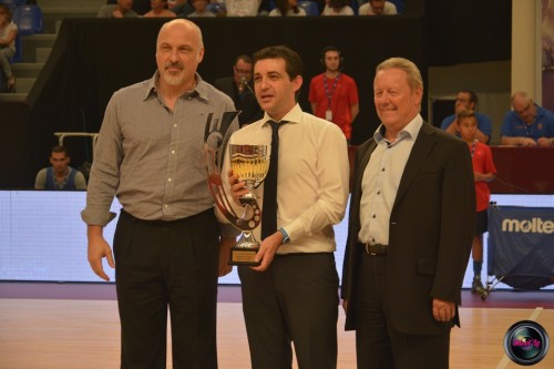 LFB_2014-2015_Olivier LAFARGUE (Basket Landes) coach de l'année 6_Laury MAHE