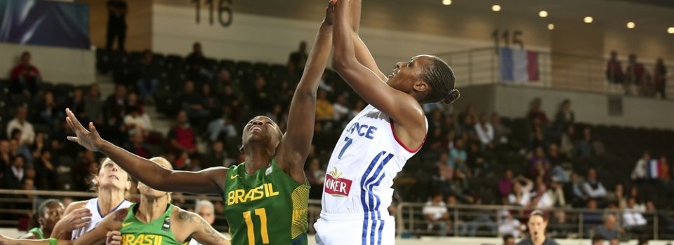 Sandrine GRUDA reçoit la médaille Robert BUSNEL