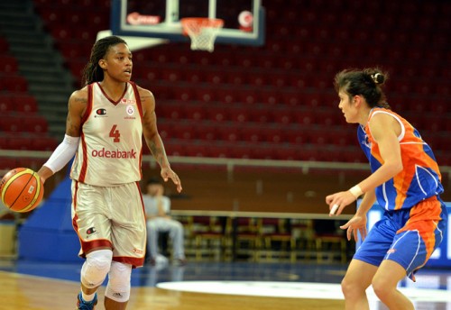 Turquie_2013_2014_Shavonte ZELLOUS (Turquie)_Ruhsan AGAR