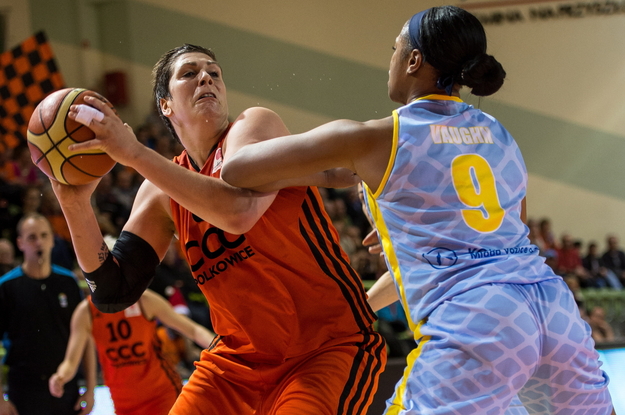 Chine : Janel McCARVILLE rejoint Liaoning