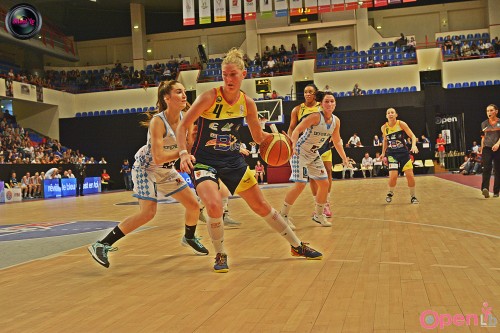 LFB_2014-2015_Jenny FOUASSEAU 2 (Calais) vs. Nantes-Rezé_Laury MAHE
