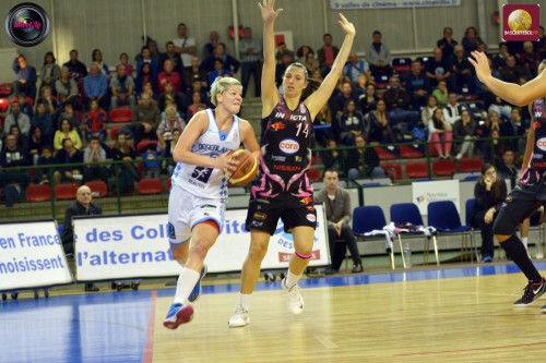 LFB_2014-2015_Margret SKUBALA (Nantes-Rezé) vs. Charleville_Laury MAHE