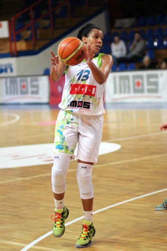 Rép. Tchèque_2014-2015_Jenna SMITH (IMOS Brno)_bkzabiny.cz