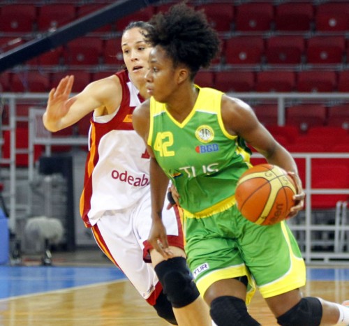 Turquie_2014-2015_Shenise JOHNSON (Istanbul Univ.) @Galatasaray_sporbirligi.istanbul.edu.tr