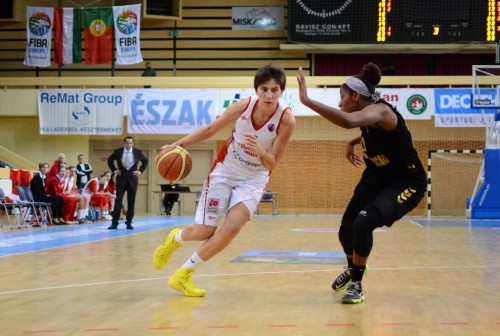 Eurocoupe_2014-2015_Katsiaryna SNYTSINA (Miskolc) vs. Cascais Lombos_Miskolc