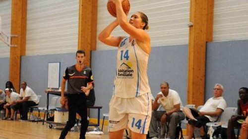NF1 B 1415 - Nadja MORGAN BARTHES (Rennes) - Ouest France