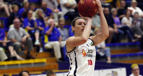 2014-2015_Mia NEWLEY (Townsville)_Kangaroo Photos