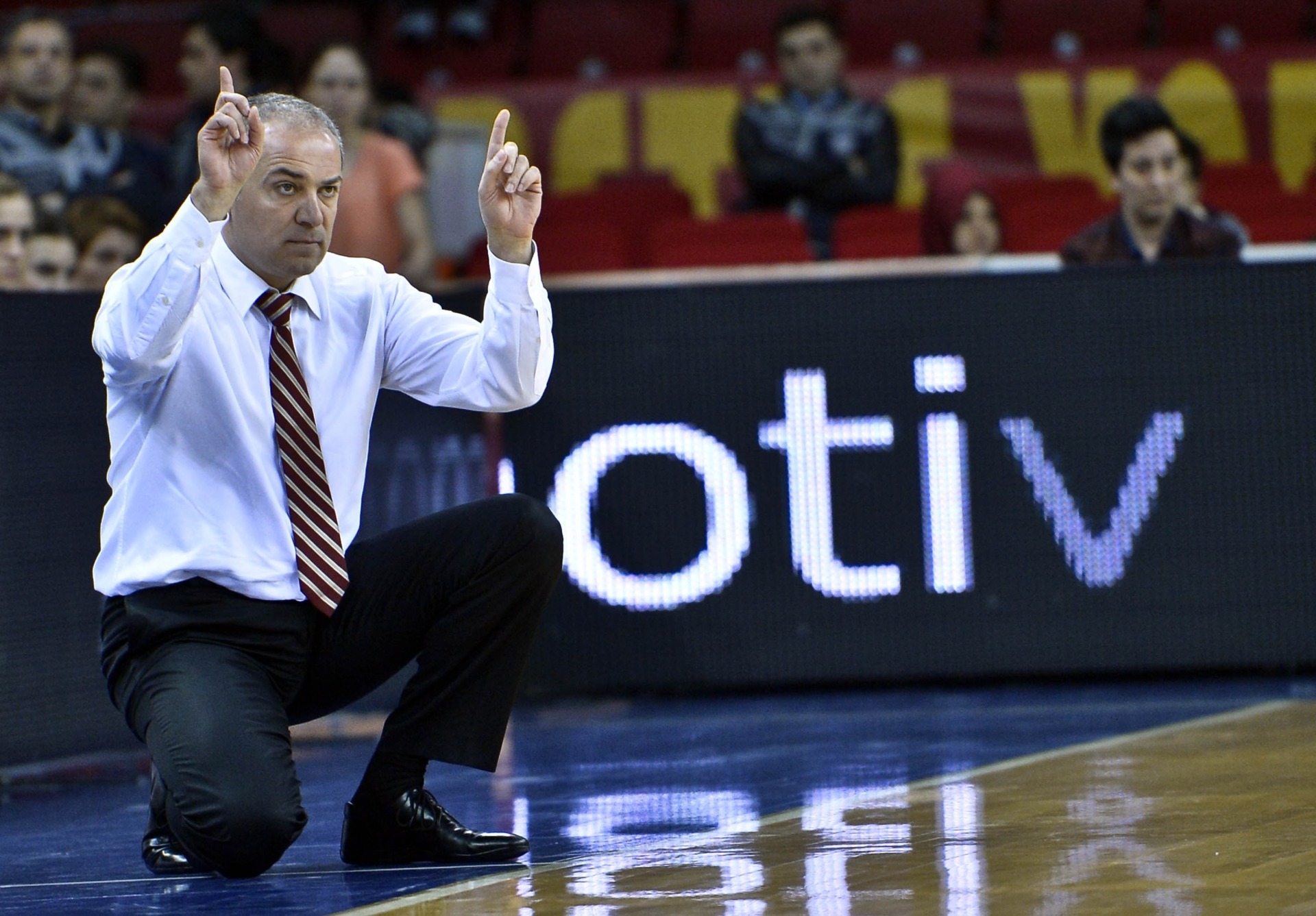 Turquie : Ekrem MEMNUN n’est plus le coach de Galatasaray !