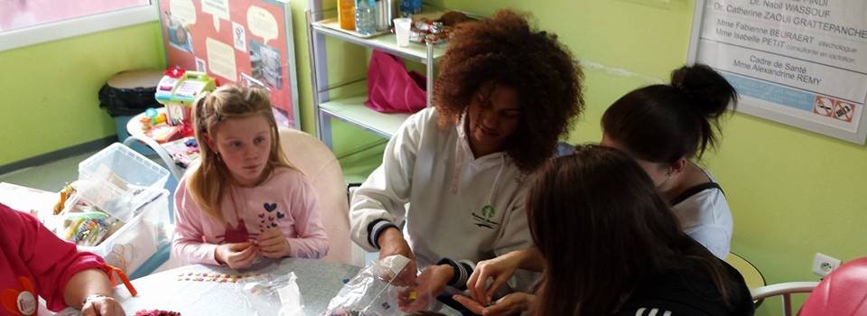 LFB : Les Hennuyères en visite à l’hôpital de Valenciennes cet après-midi