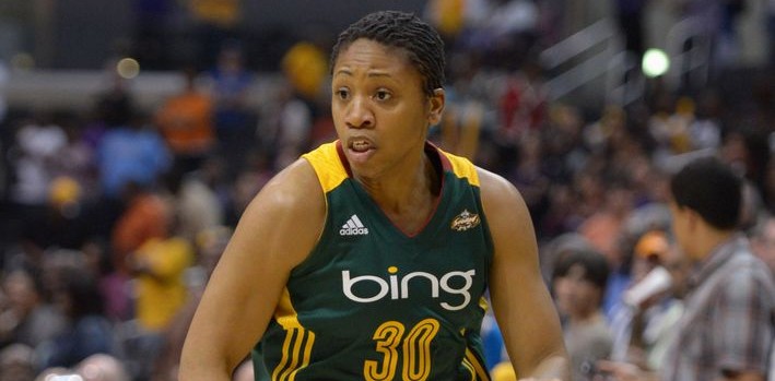 WNBA : New York fait signer 3 joueuses, Courtney PARIS reste à Tulsa