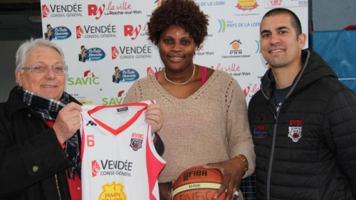 Ligue 2_2014-2015_Bernadette NGOYISA (La Roche)_RB