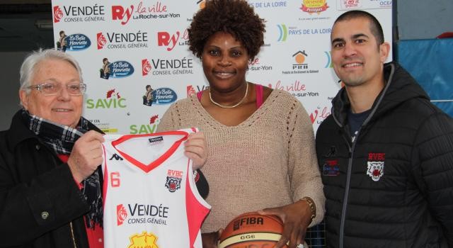 Ligue 2 : Bernadette NGOYISA joker médical à La Roche