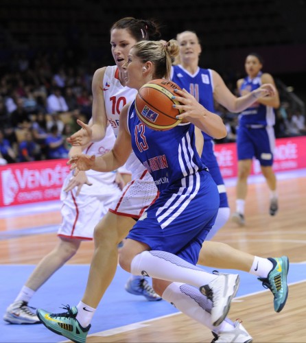 Euro 2013_Johannah LEEDHAM (Grande-Bretagne) vs. Rép. Tchèque_FIBA Europe_Hervé BELLENGER