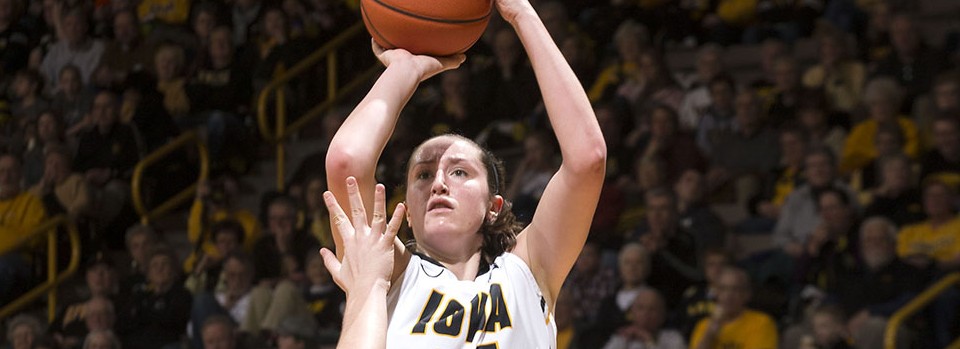 LFB : Bethany DOOLITTLE renforce la raquette calaisienne