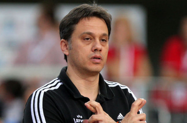 Russie : George DIKEOULAKOS va retourner sur le banc d’Orenbourg