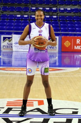 LFB_2014-2015_Alicia DEVAUGHN (Tarbes)_tarbesbasket.com