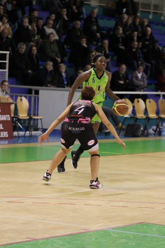 LFB_2014-2015_Carine PAUL (Hainaut Basket) vs. Charleville_Frédéric CAUPAIN