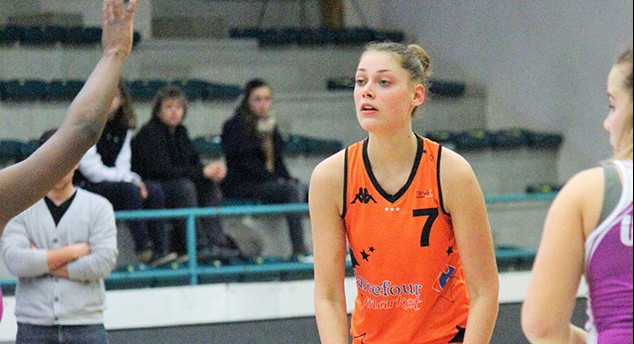 Ligue 2 : Mathilde COMBES rejoint Chartres