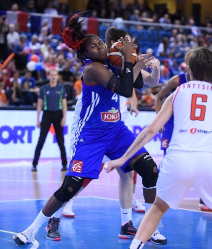 Euro 2015_Isabelle YACOUBOU (France) vs. Biélorussie_FIBA_CIAMILLO-CASTORIA_BELLENGER