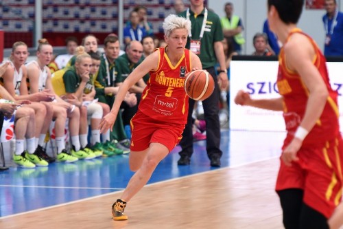 Euro 2015_Jelena SKEROVIC (Monténégro) vs. Lituanie_FIBA_CIAMILLO-CASTORIA_REBAY