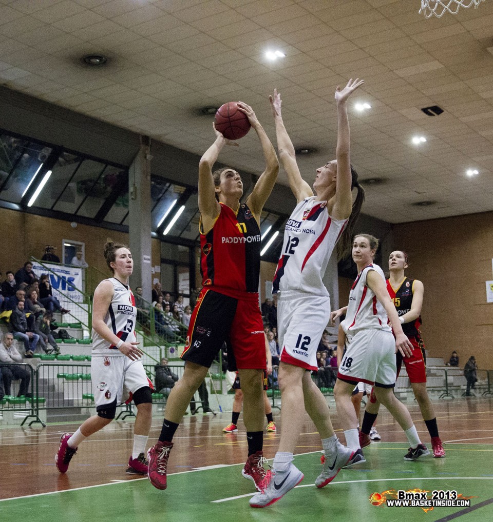 Italie : Maria LATERZA (San Giovanni) absente 4 mois