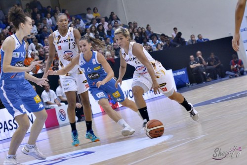 LFB_2015-2016_Amel BOUDERRA (Charleville-Mézières) 5 vs. Basket Landes_Laury MAHE