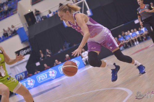 LFB_2015-2016_Elisabeth EGNELL (Angers) 3 vs. Hainaut Basket_Laury MAHE