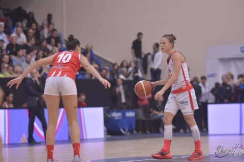 LFB_2015-2016_Camille AUBERT (Villeneuve d'Ascq) vs. Lyon_Laury MAHE