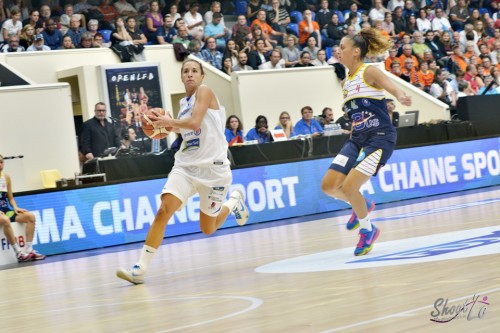 LFB_2015-2016_Queralt CASAS (Nantes-Rezé) 9 vs. Calais_Laury MAHE