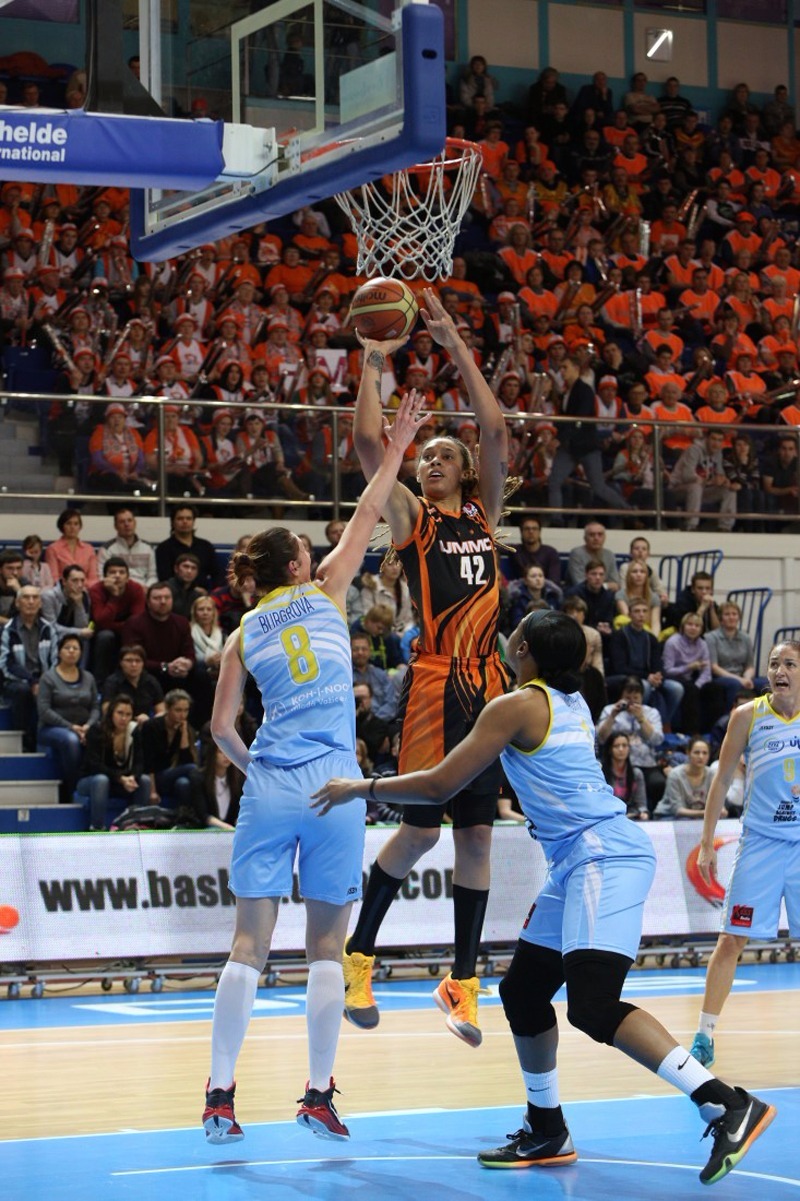 Russie : Ekaterinbourg s’impose à Koursk en première manche de la finale