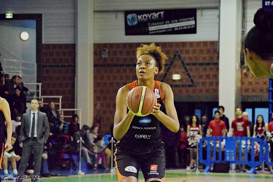 LFB : Diandra TCHATCHOUANG reste à Bourges, Océane MONPIERRE passe professionnelle