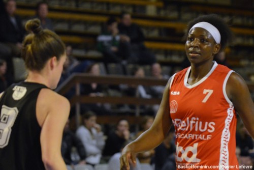 Belgique_2015-2016_Djénébou SISSOKO (Namur) vs. Ste Catherine-Wavre_basketfeminin.com_Olivier LEFEVRE