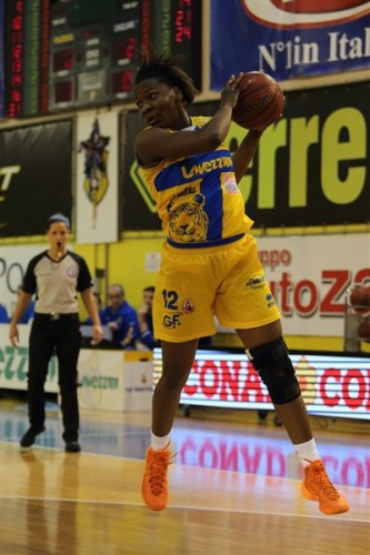 Italie_2015-2016_Uju UGOKA (Parme) vs. Cagliari_basket-parma.com