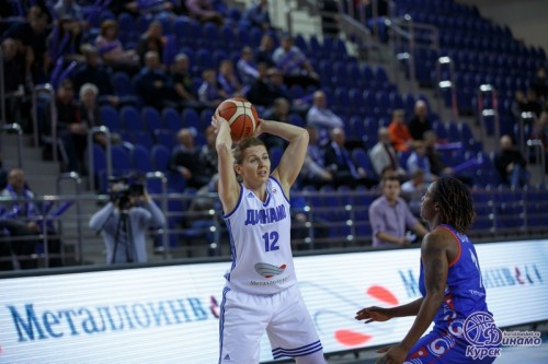 Russie_2015-2016_Anete JEKABSONE-ZOGOTA (Koursk) vs. Kazanochka_kurskbasket.ru