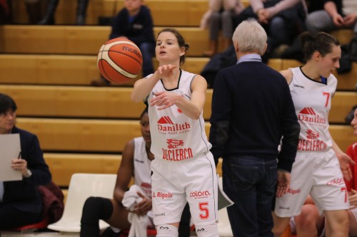 Belgique_2015-2016_Jasmina ROSSEEL (Waregem) vs. Monceau_Eddy LIPPENS