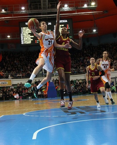 Russie_2015-2016_Alba TORRENS (Ekaterinbourg) vs. Orenbourg_basket.ugmk.com