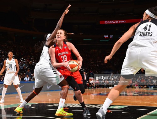 WNBA_2015_Emma MEESSEMAN (Washington) vs. New York_Jesse D. GARRABRANT_Getty Images