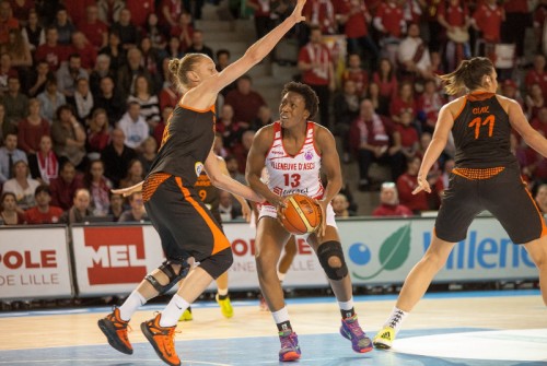 Eurocoupe_2015-2016_Fatimatou SACKO (Villeneuve d'Ascq) vs. Bourges_FIBA_Emmanuel ROUSSEL