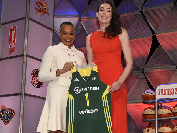 Breanna STEWART (Seattle Storm) : « Me Too »