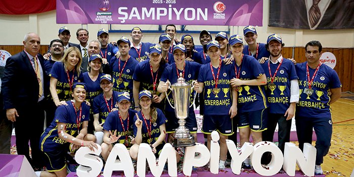 Turquie : Fenerbahçe champion au bout du suspense !