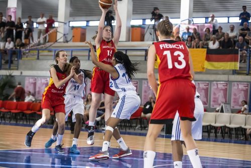 Luisa GEISELSODER U16 allemande élimine les Bleuettes en demie