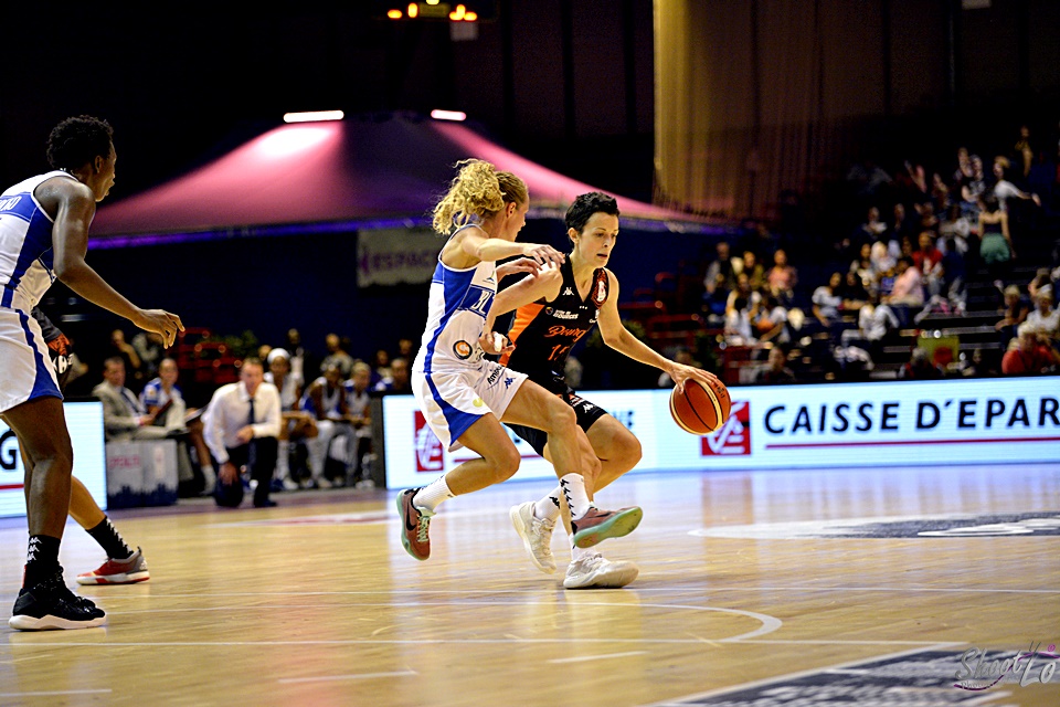 LFB : Le 3 sur 4 à 3 points de Miljana BOJOVIC (Bourges) à Villeneuve d’Ascq